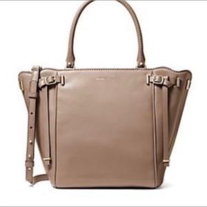 Traded for Bridgenben. only!!!!